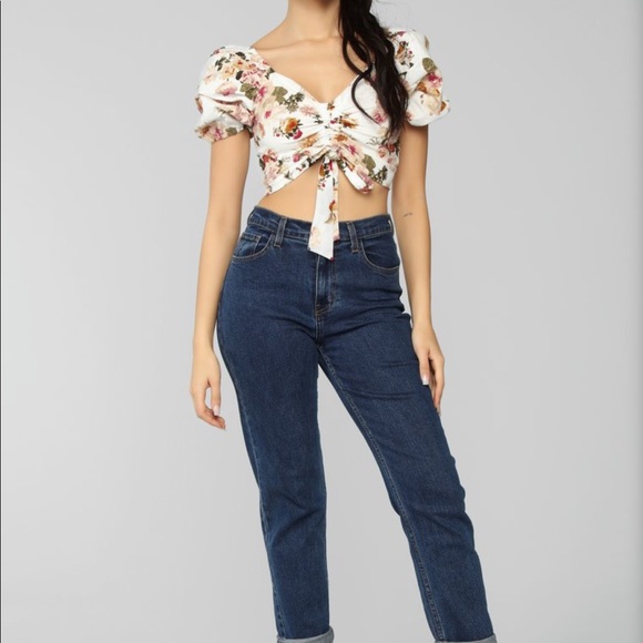 Two brand new crop tops - Picture 3 of 5